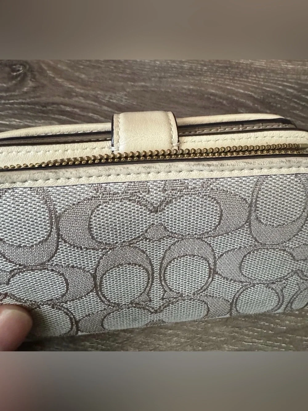 Coach Tabby Medium Wallet In Signature Jacquard